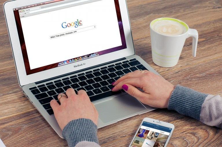 ESTUDIAR INGLÉS GRATIS Y CON NATIVOS POR INTERNET