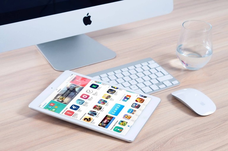 CON ESTAS REDES SOCIALES PODRÁS PRACTICAR TU INGLÉS