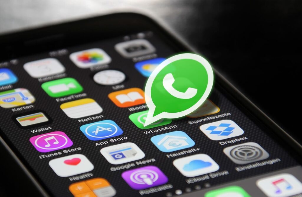 HISTORIA DEL ÉXITO DE WHATSAPP