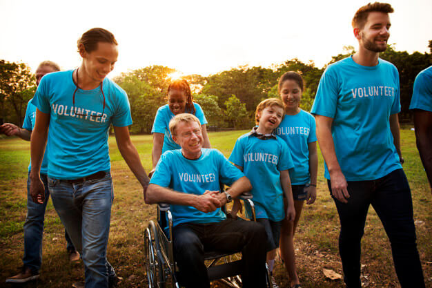 ¿POR QUÉ HACER UN VOLUNTARIADO?
