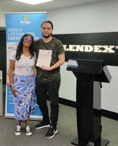 CERTIFÍCATE INTERNACIONALMENTE PARA ENSEÑAR INGLÉS