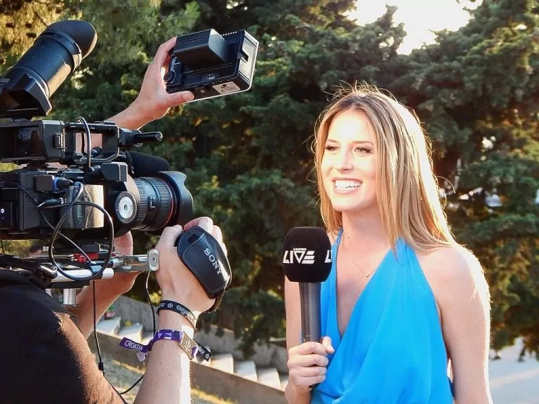 LAS PALABRAS MÁS COMUNES EN INGLES UTILIZADAS POR LOS COMENTARISTAS DE FUTBOL